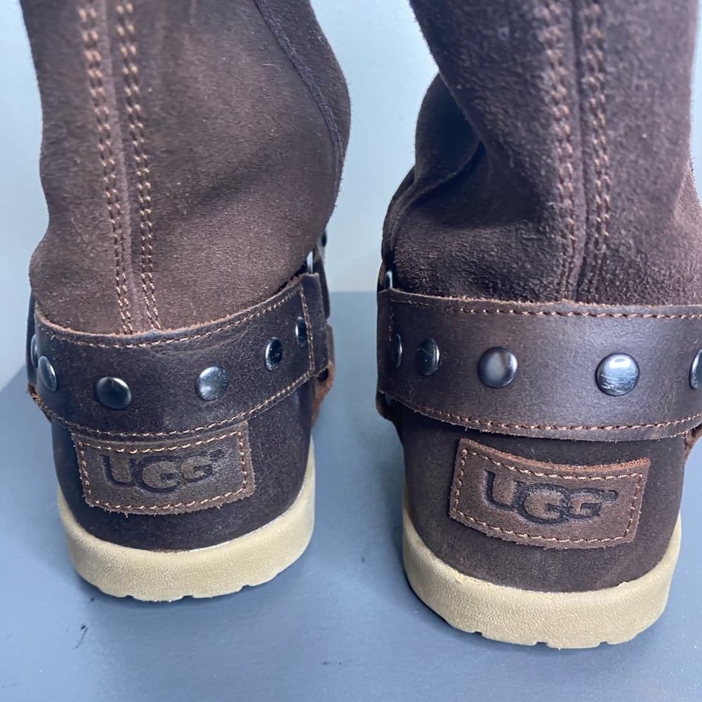 Brown Uggs - image 6